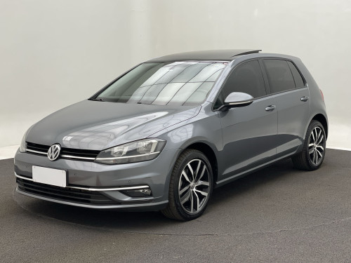 Golf Comfort. 200 TSI 1.0 Flex 12V Aut.